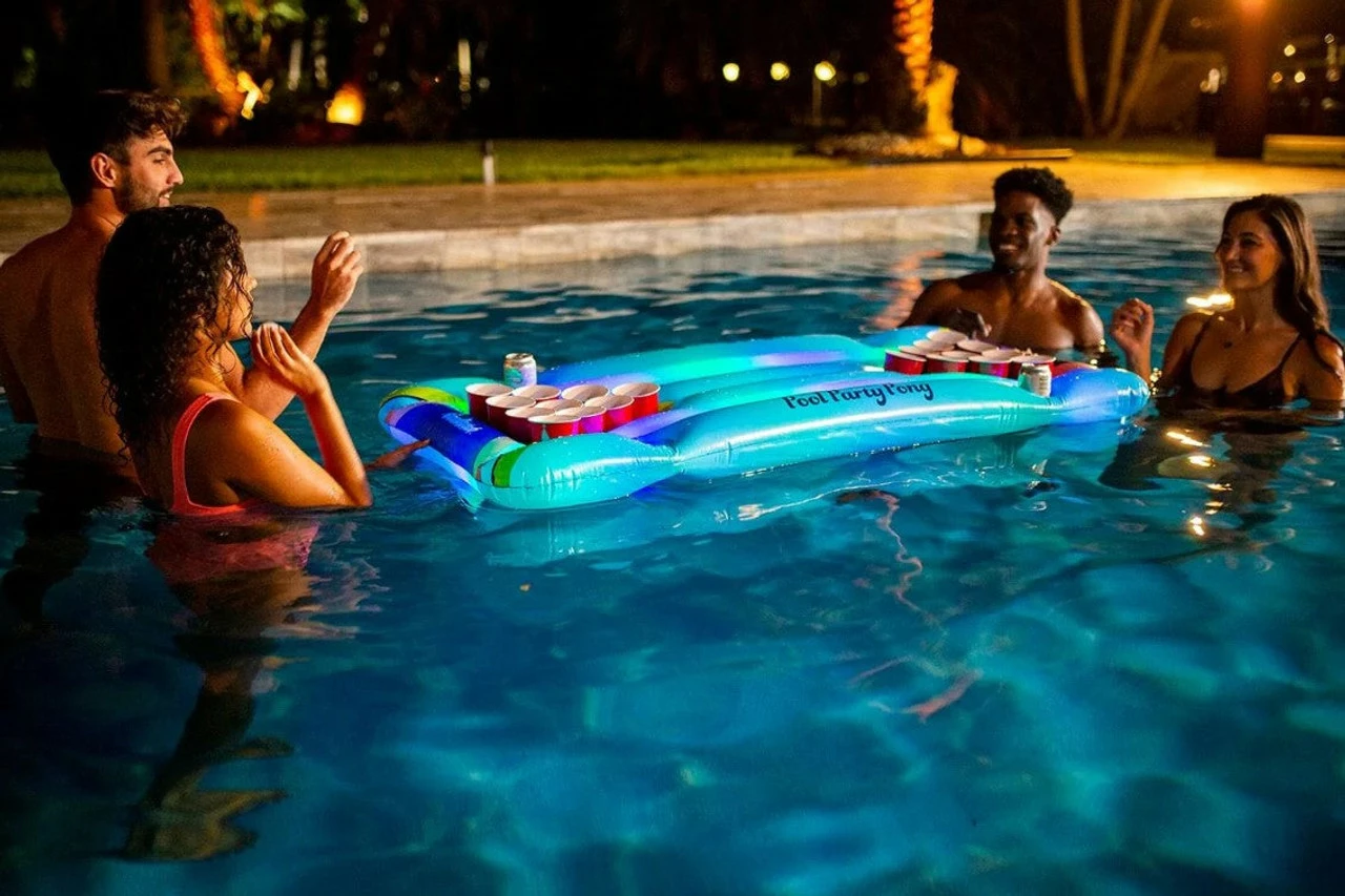 Pool Candy PoolCandy Inflatable Illuminated LED Pool Party Pong 4 Pool Candy PoolCandy Inflatable Illuminated LED Pool Party Pong - Image 4