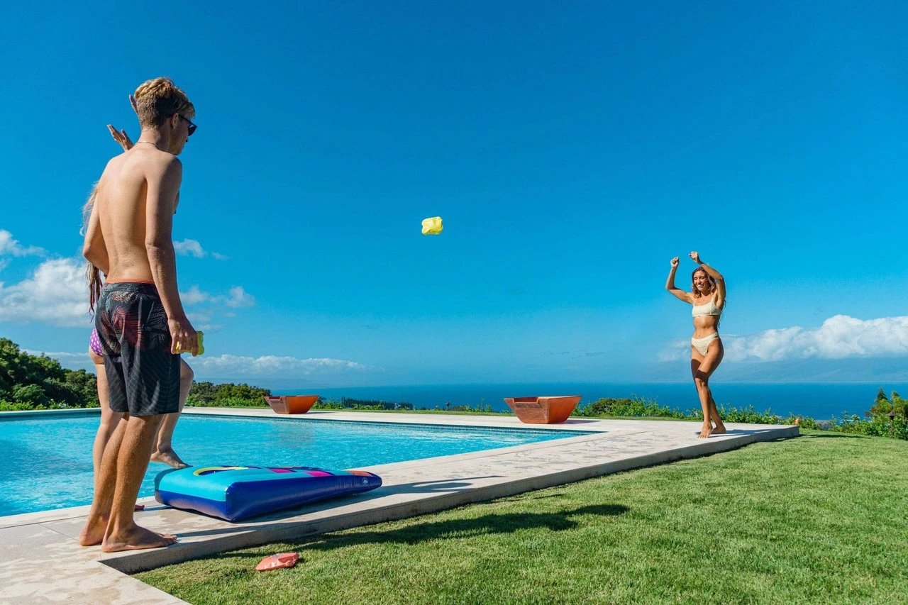 Pool Candy PoolCandy Inflatable Cornhole - Single Target 5 Pool Candy PoolCandy Inflatable Cornhole - Single Target - Image 5